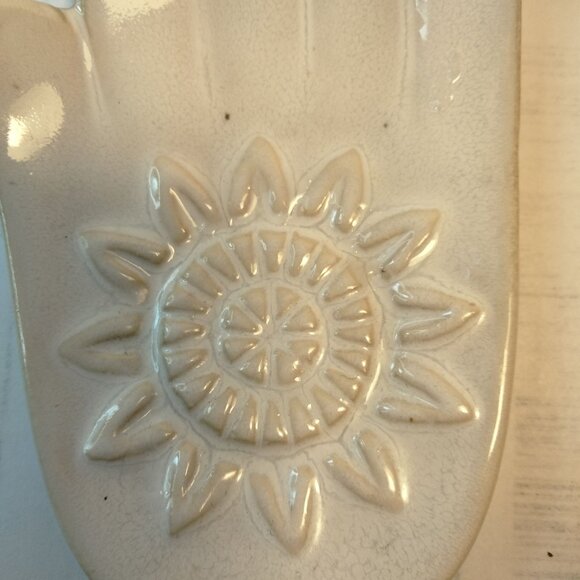 Sunflower Unity Hand Trinket Dish Ukrainian Symbol Resistance Hope Loyalty - Picture 2 of 4